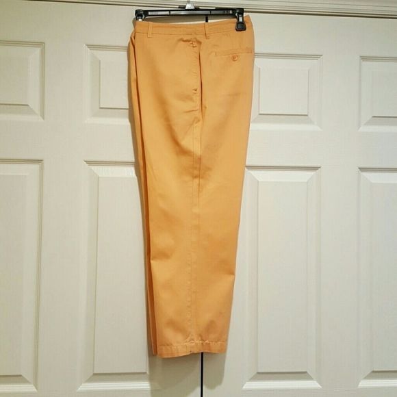 State.ments by charter club Pants - Peach Cropped State.ments by charter club pants